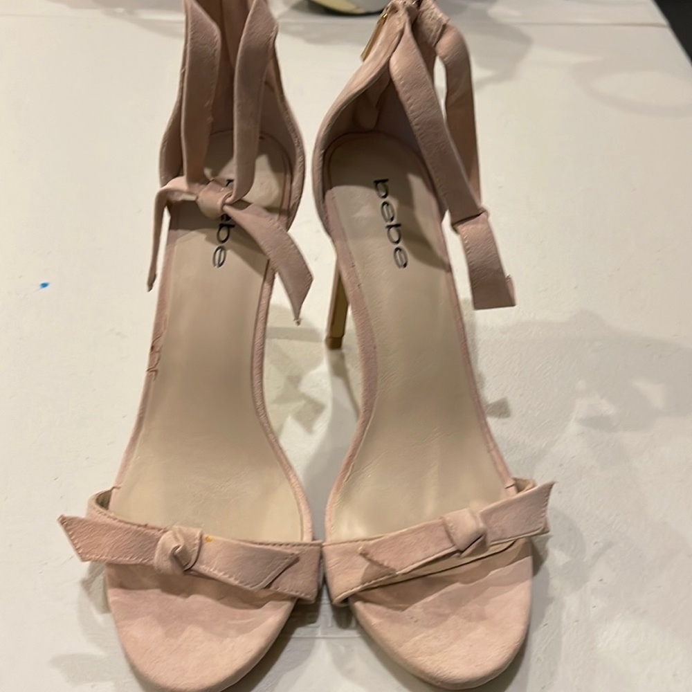 Size 8 Women’s heel from Bebe